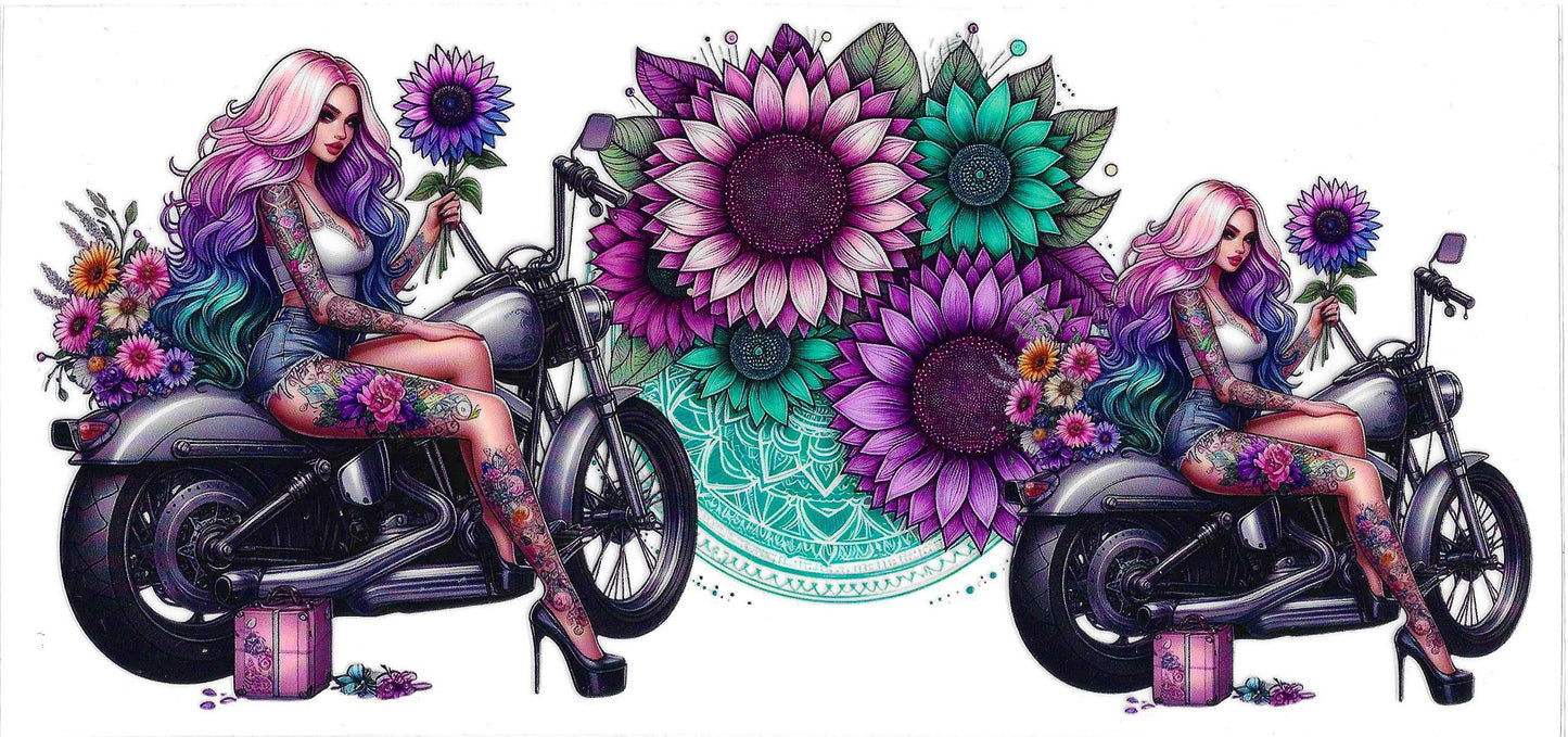 Tatoo Biker Chick
